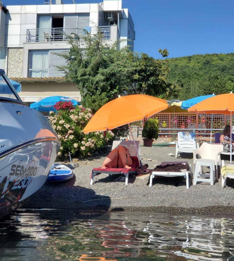 Vila Ineks Ohrid Hotel Екстериор снимка