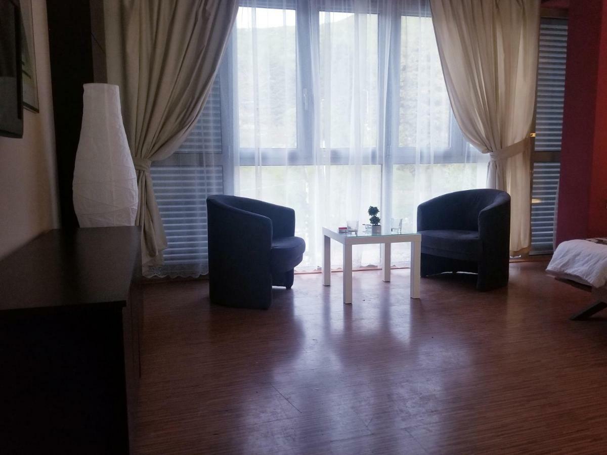 Vila Ineks Ohrid Hotel Екстериор снимка
