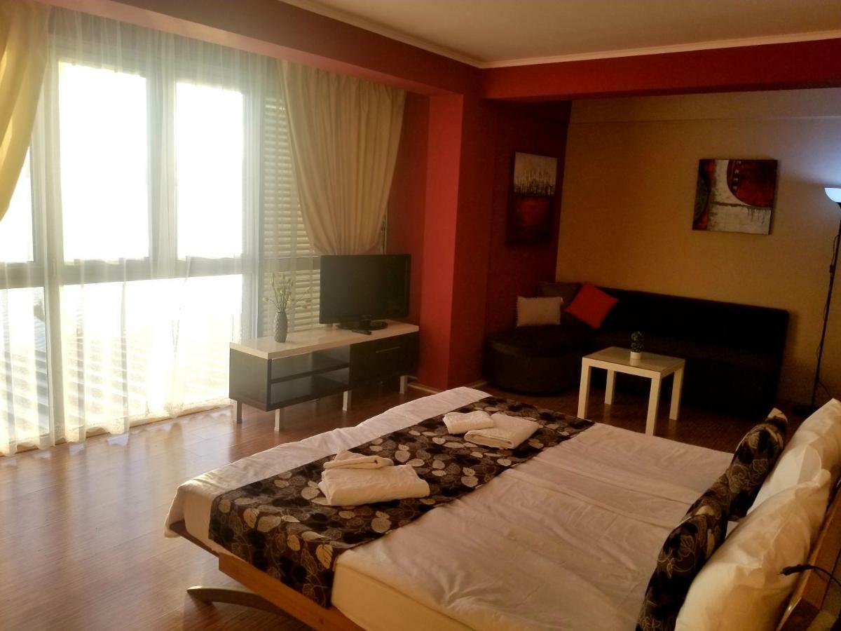 Vila Ineks Ohrid Hotel Екстериор снимка