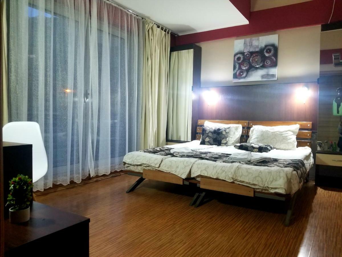 Vila Ineks Ohrid Hotel Екстериор снимка